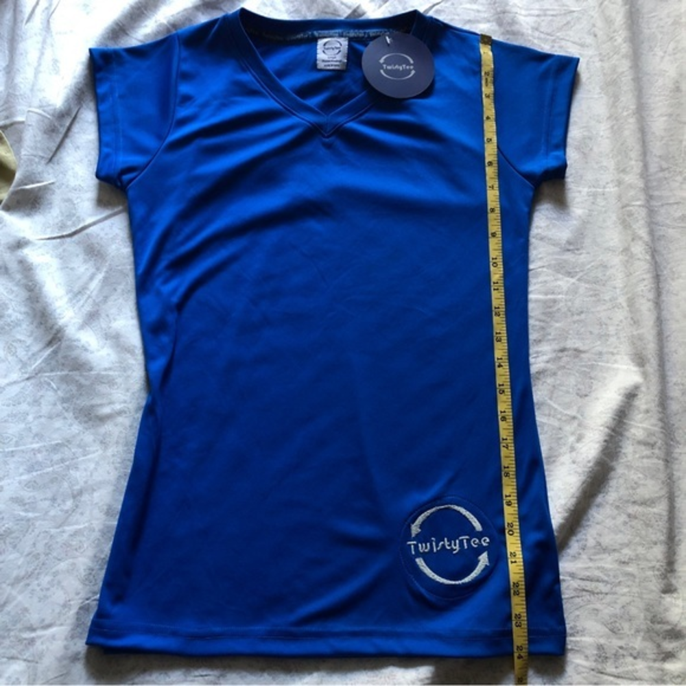 Twisty Tee royal woman party shirt with built in bottle opener small‎ NWT